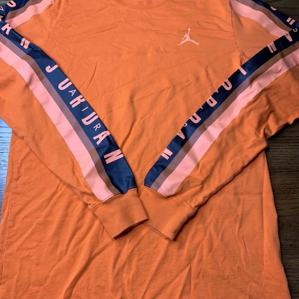 Jordan Air Gradient Long-Sleeve Shirt Orange